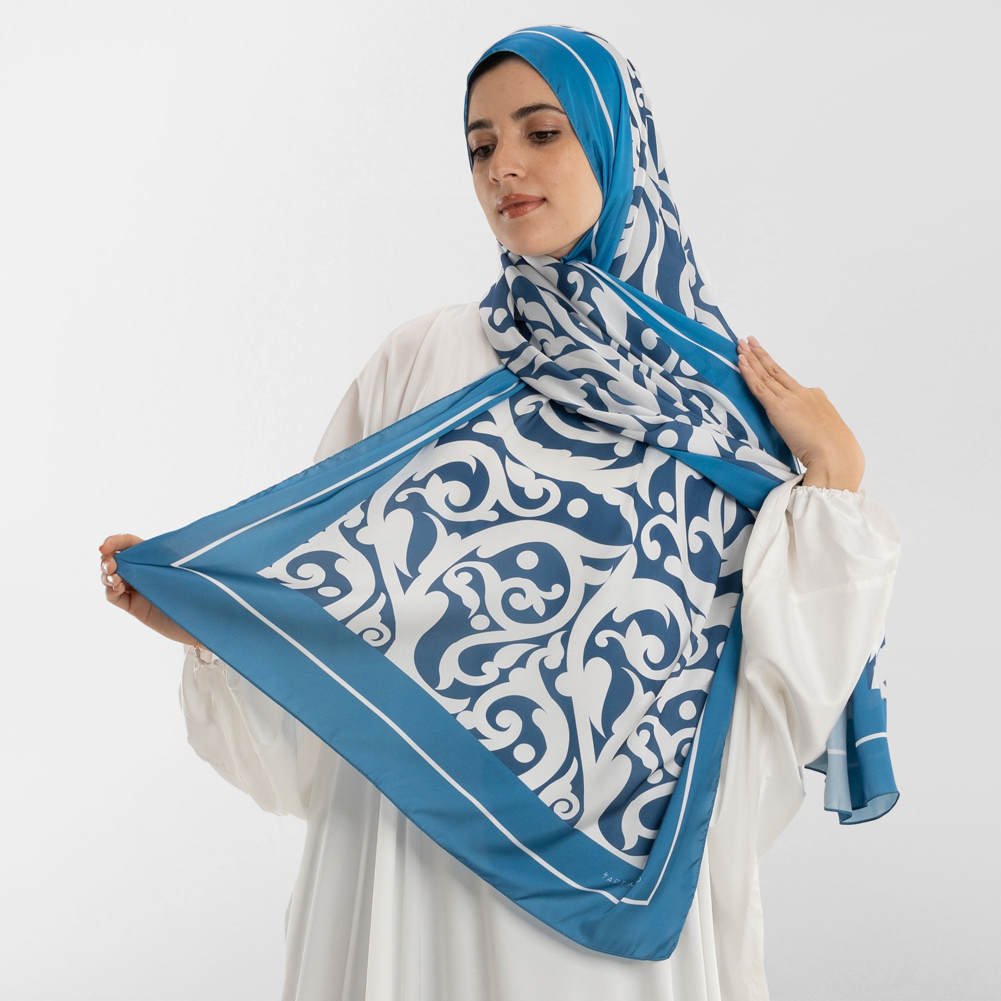 Prayer Wear - Isdal AL-HEDAYA BLUE