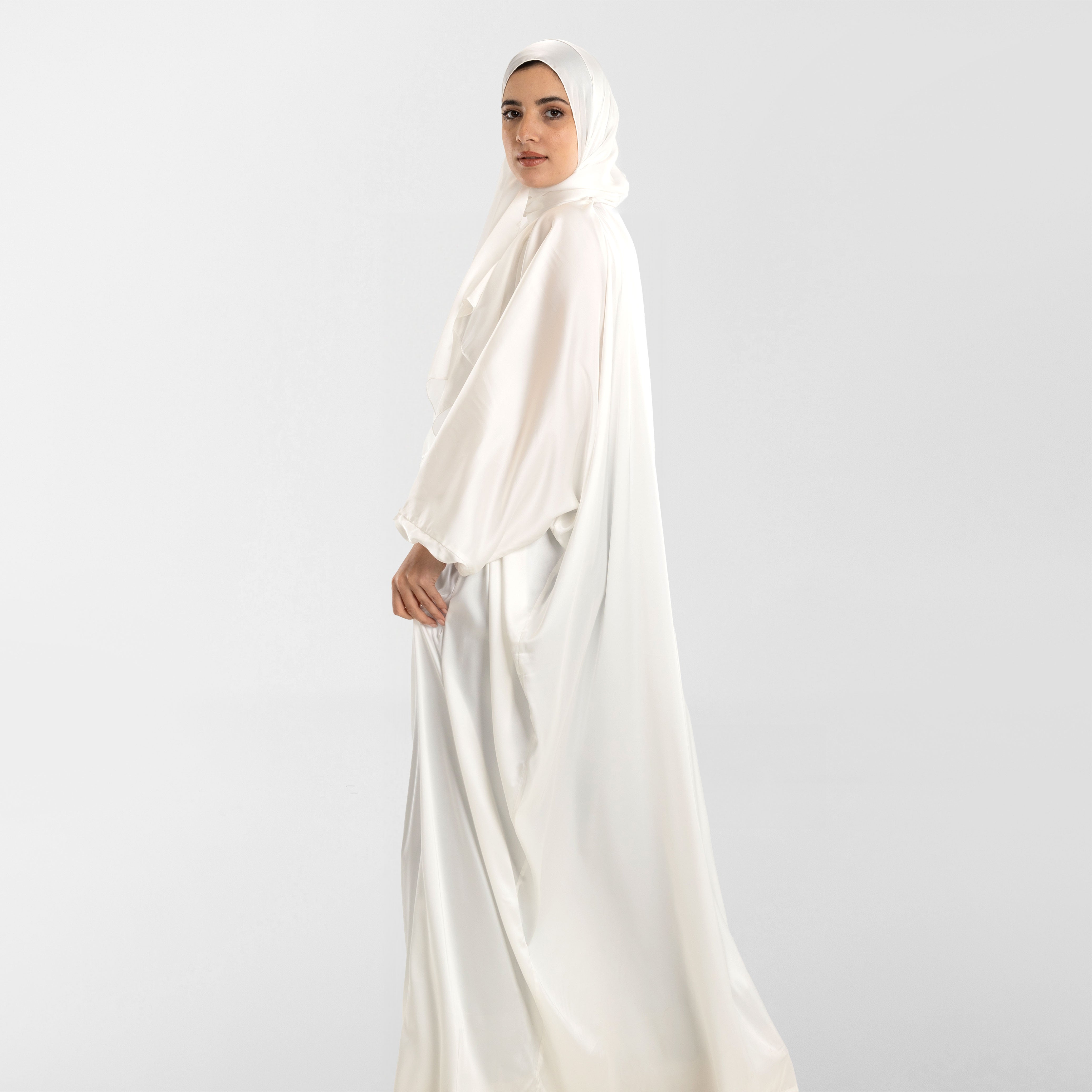 Prayer Wear - Isdal FULL WHITE