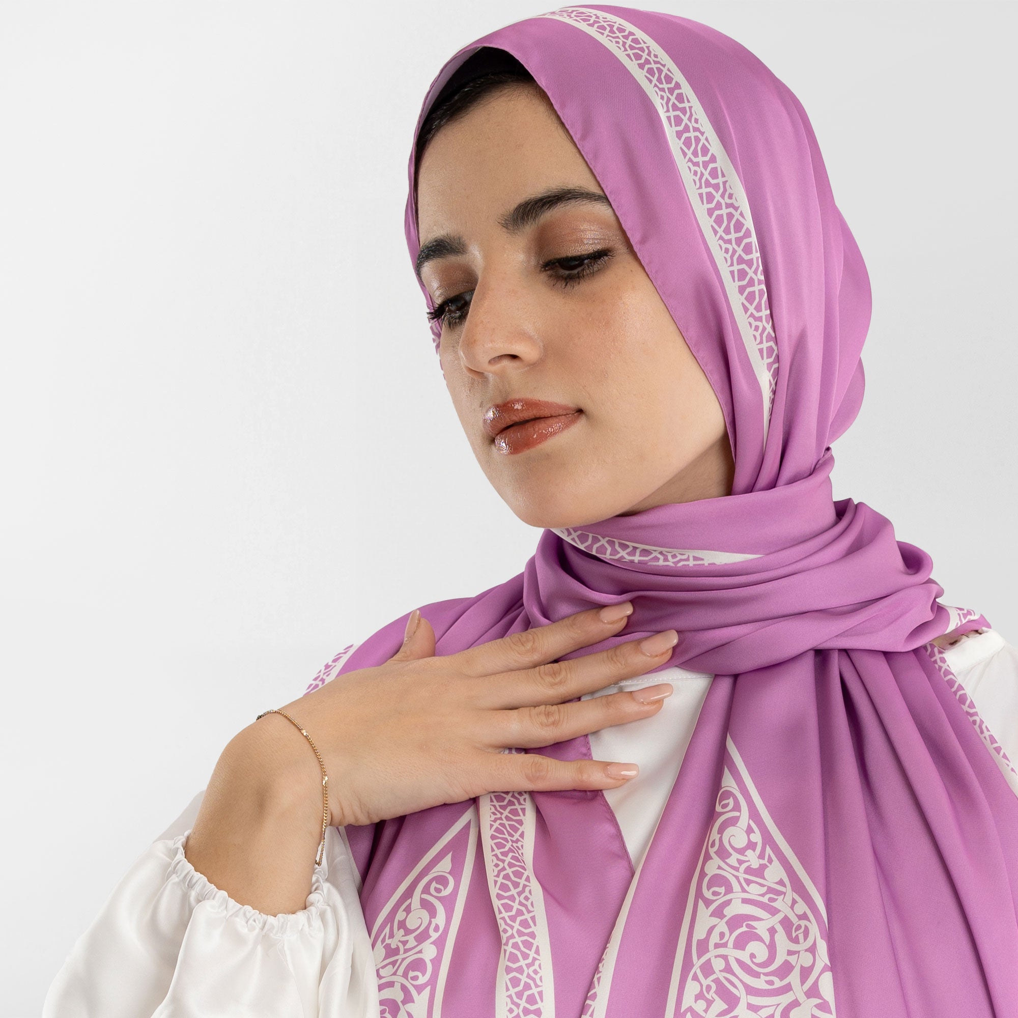 Prayer Wear - Isdal AL-QUBBA PASTEL PURPLE