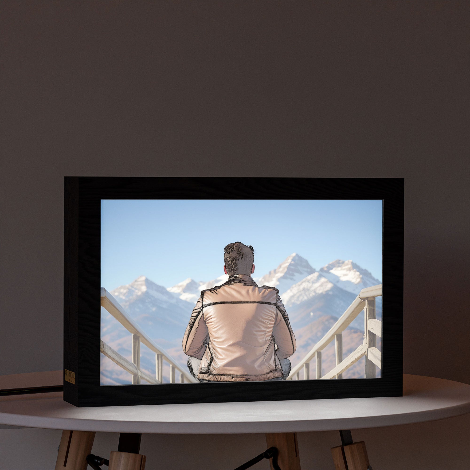 2 in 1 Photo Lighting Frame - Man in Mountains