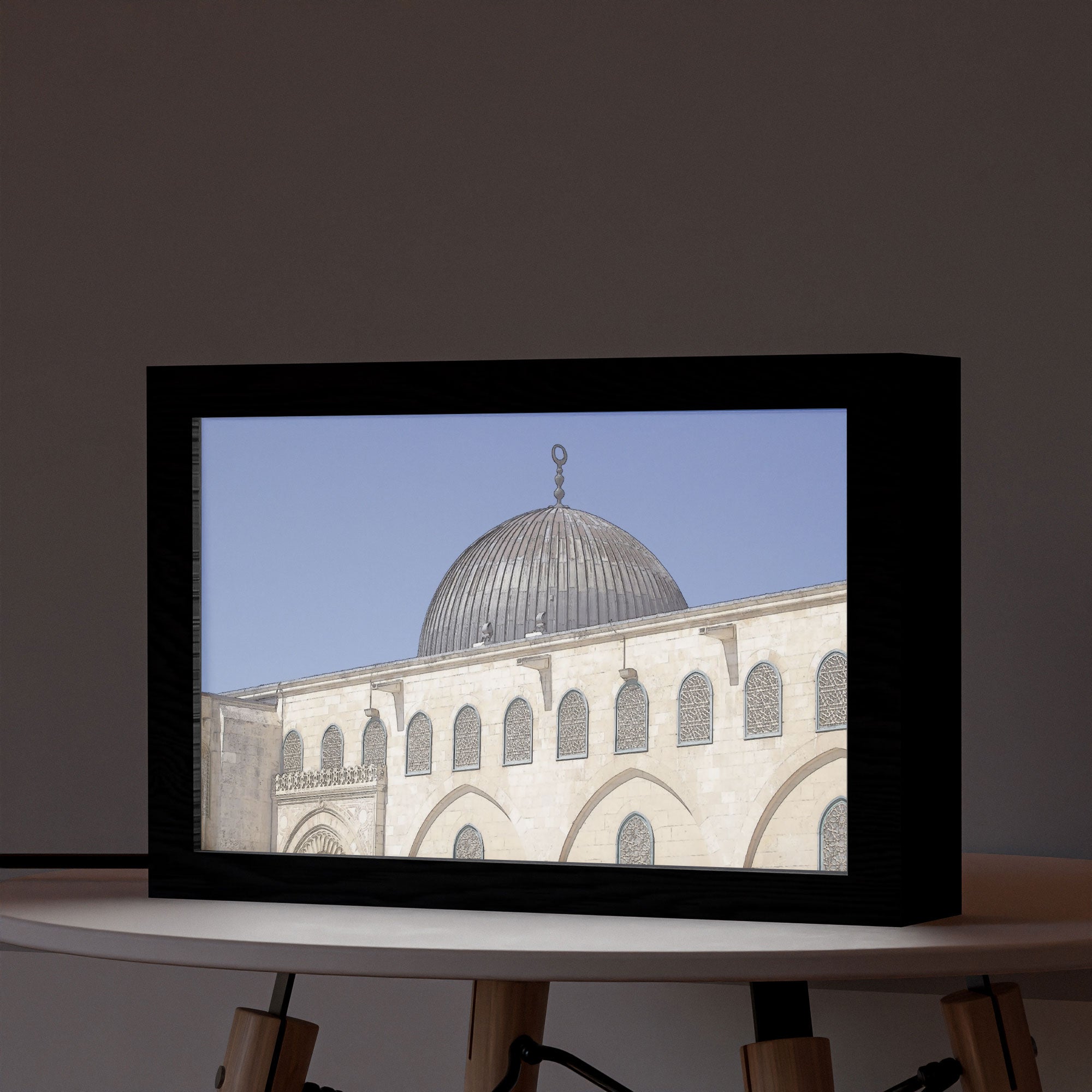 ٢ في ١ - برواز مضئ - المسجد الأقصي