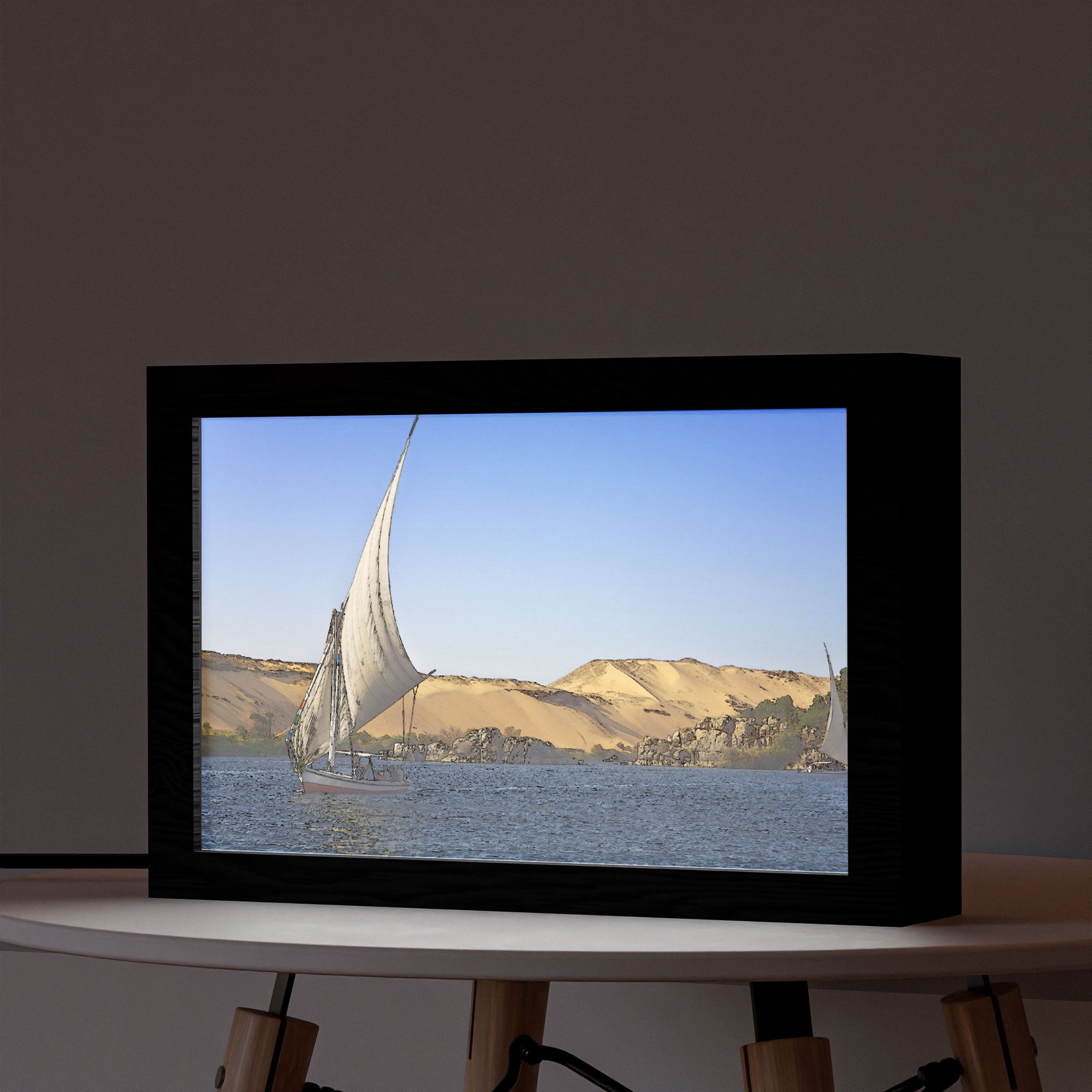 2 in 1 Photo Lighting Frame -Aswan