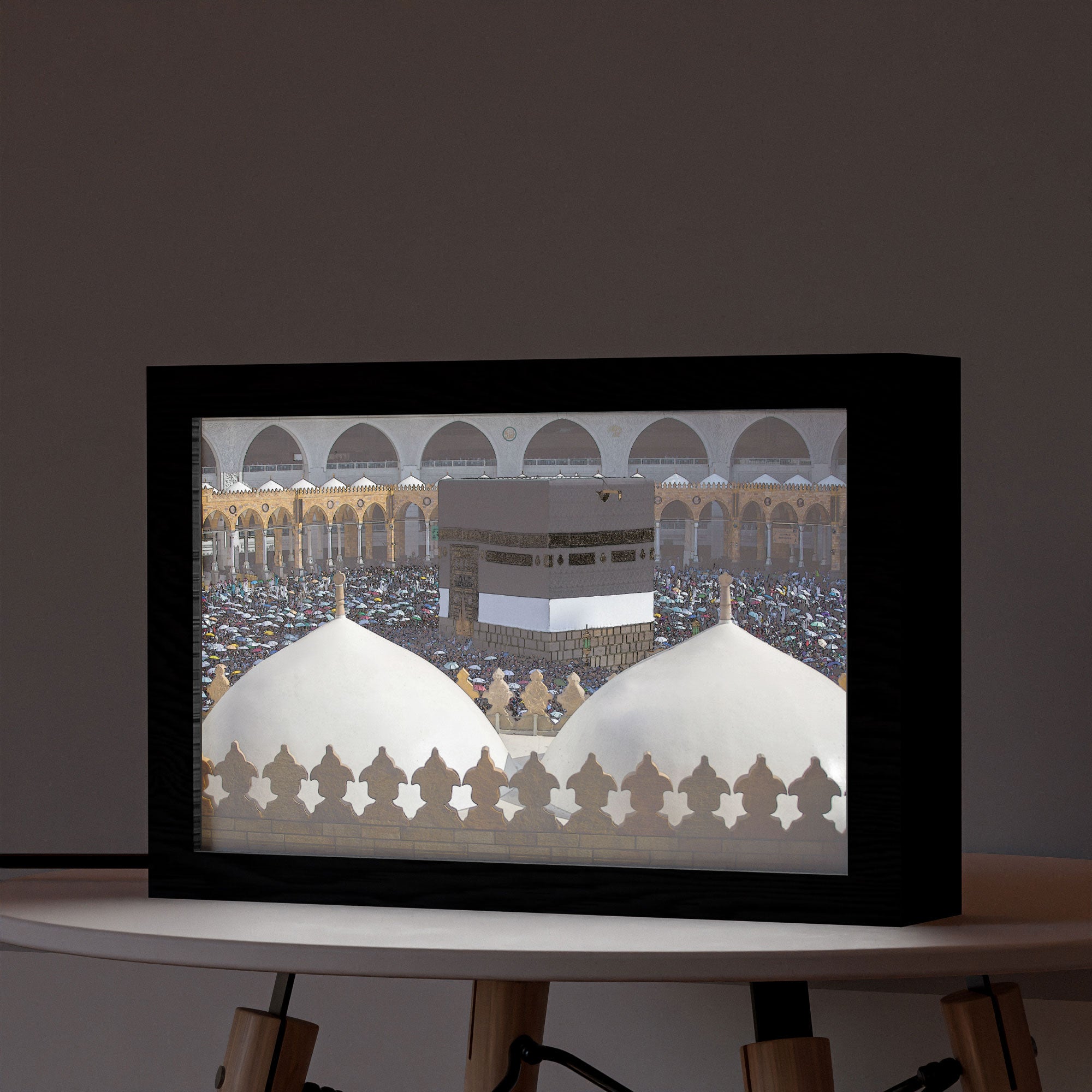 ٢ في ١ - برواز مضئ - الكعبة ٢