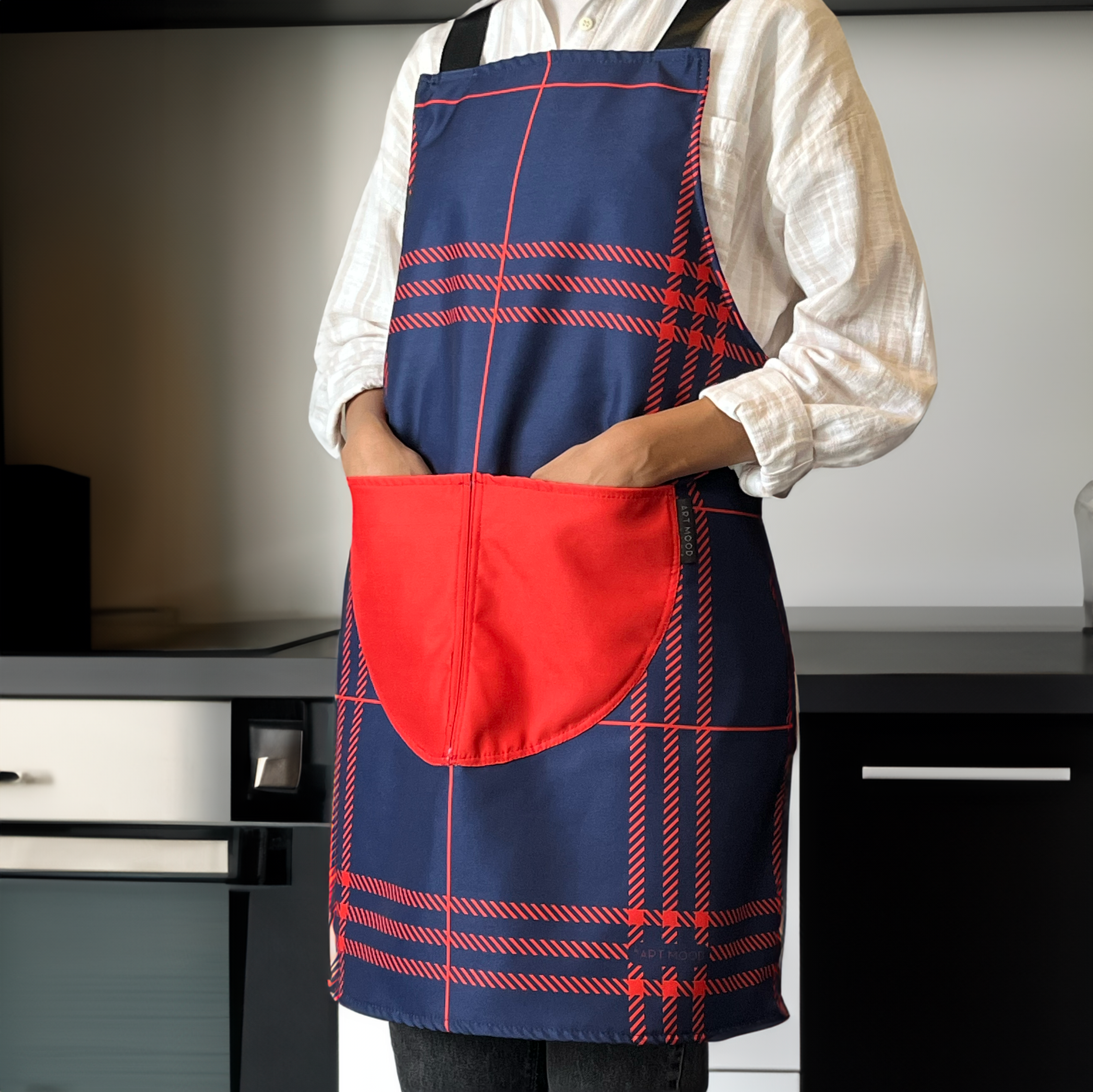 Vera Apron