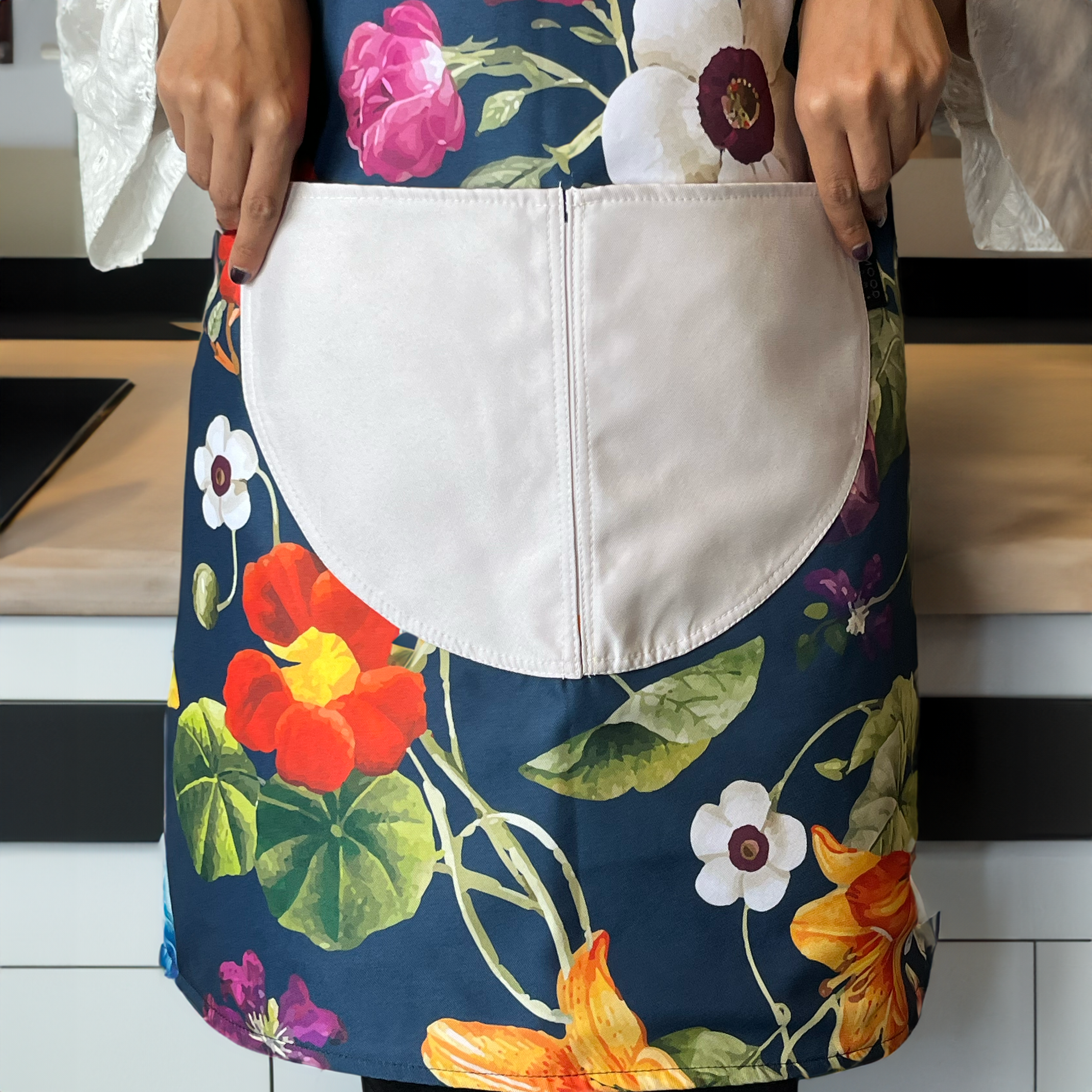 Ollen Apron