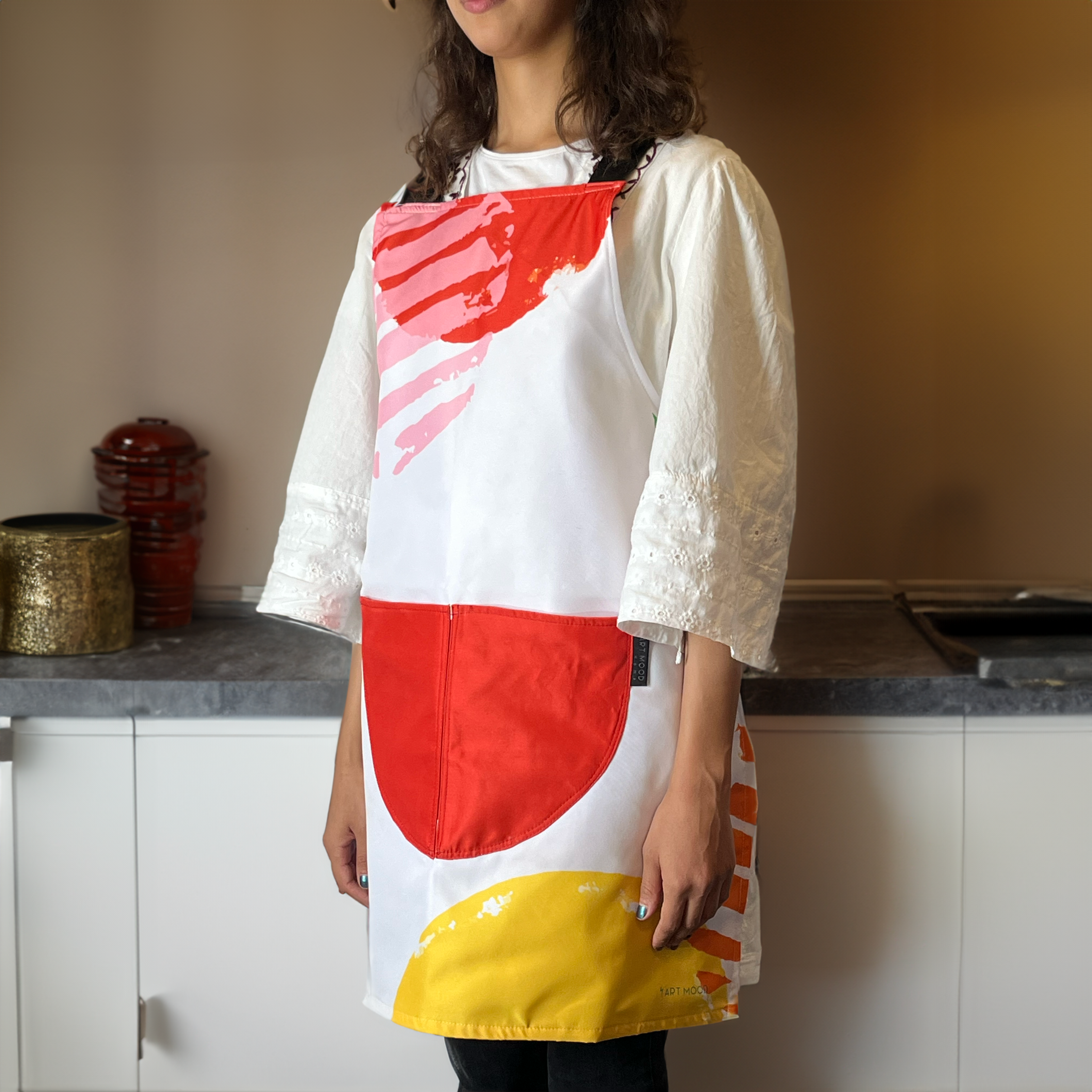 Arti Apron