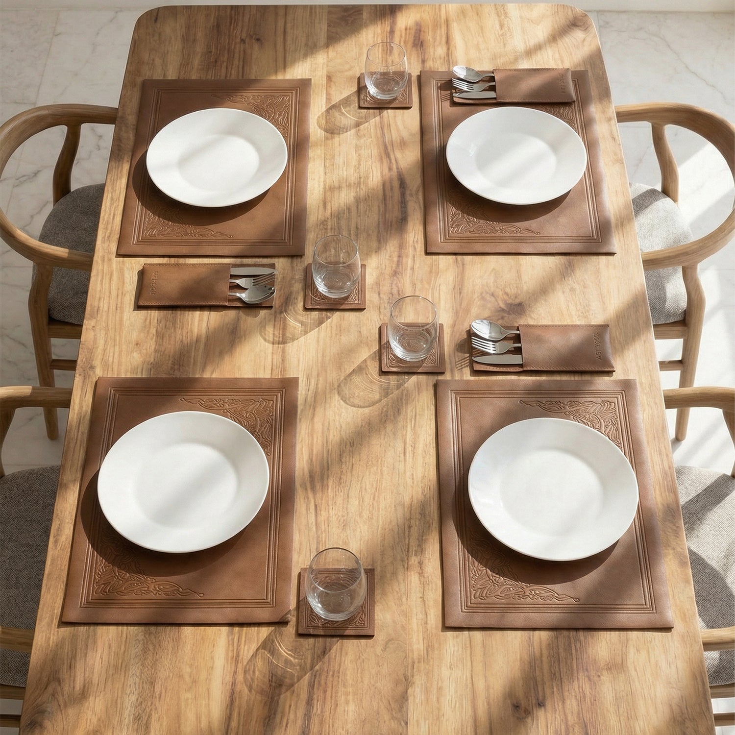 Luma Leather Placemats, Cover holders & Coasters