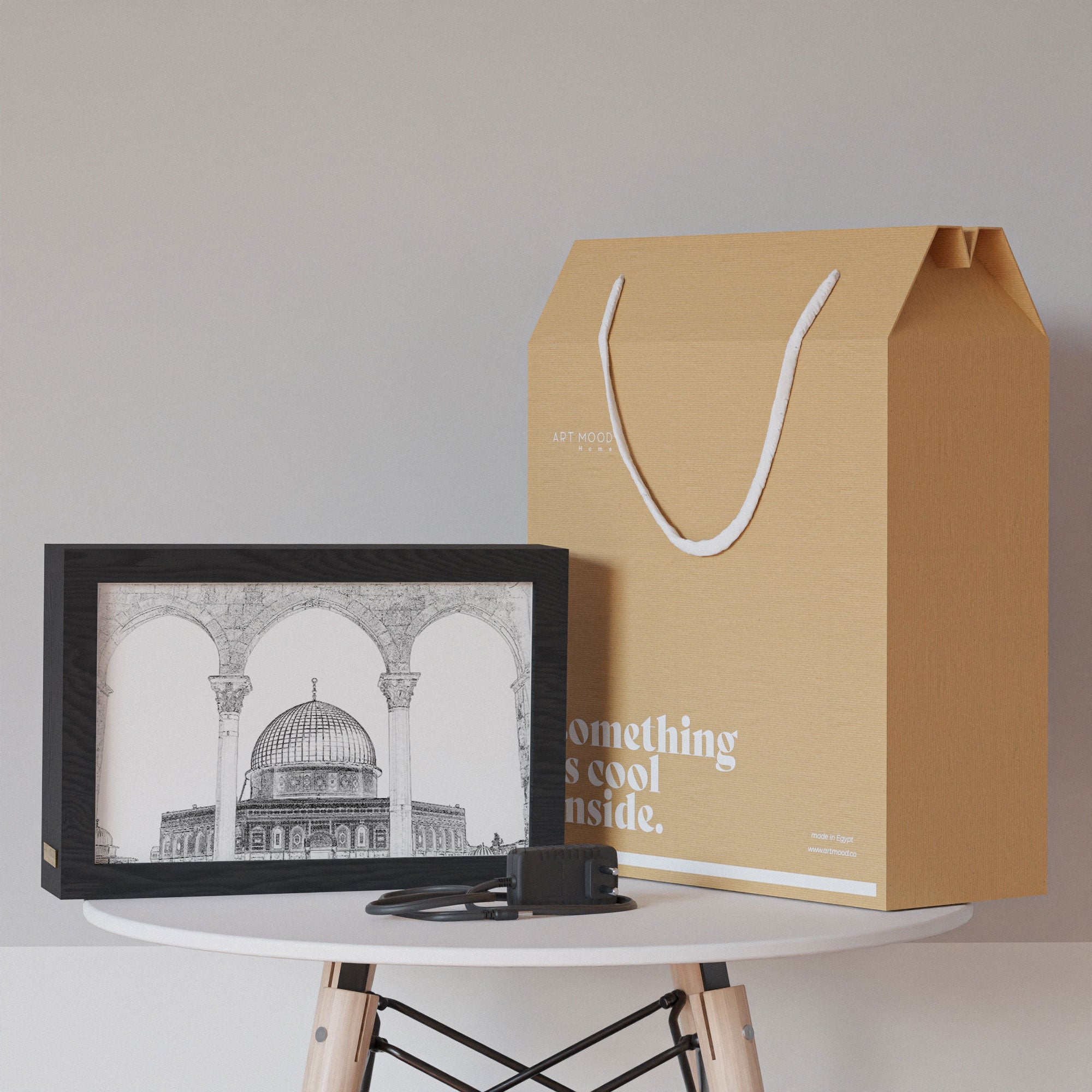 2 in 1 Photo Lighting Frame - QUBBET AL SAKHRA