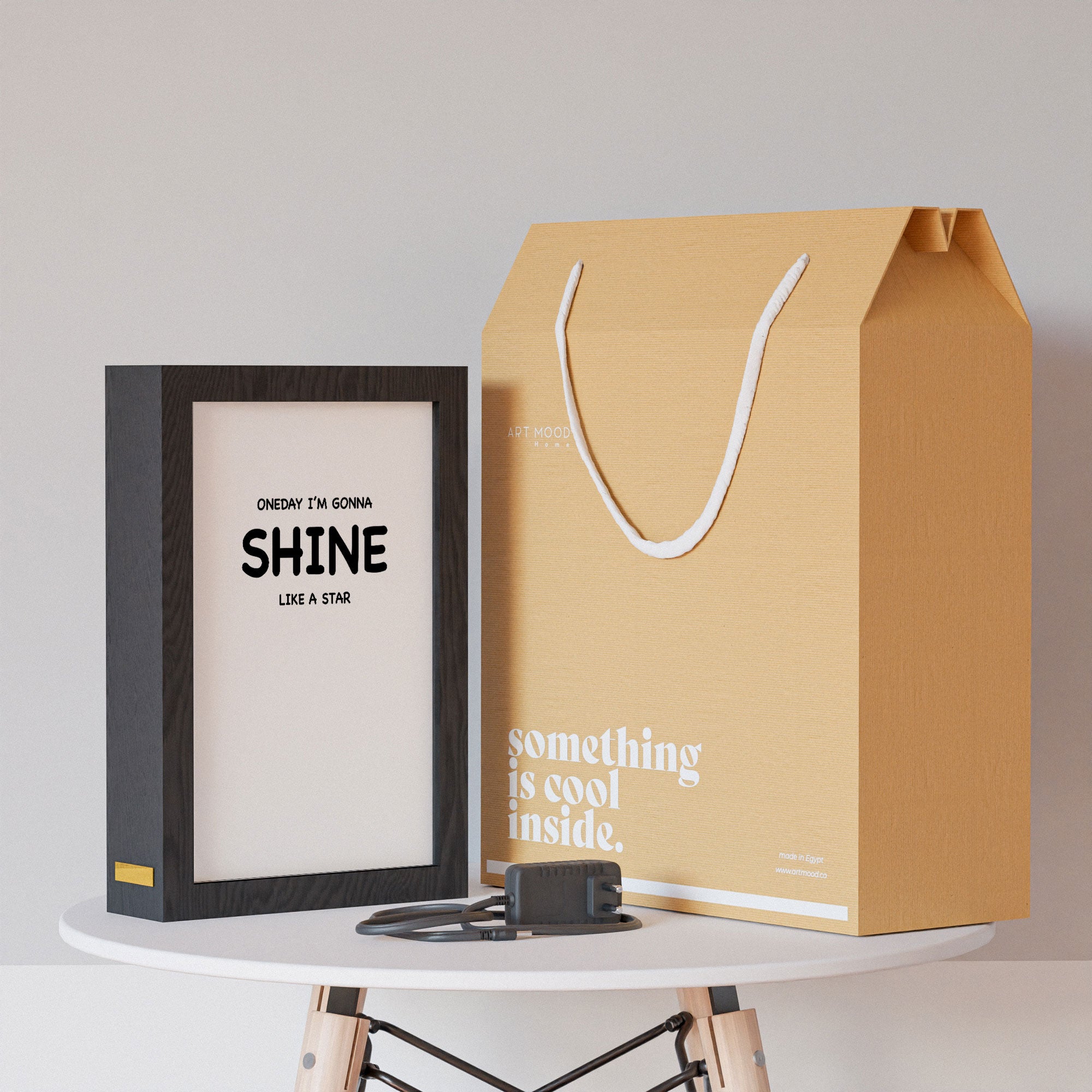 ٢ في ١ - برواز مضئ - شاين