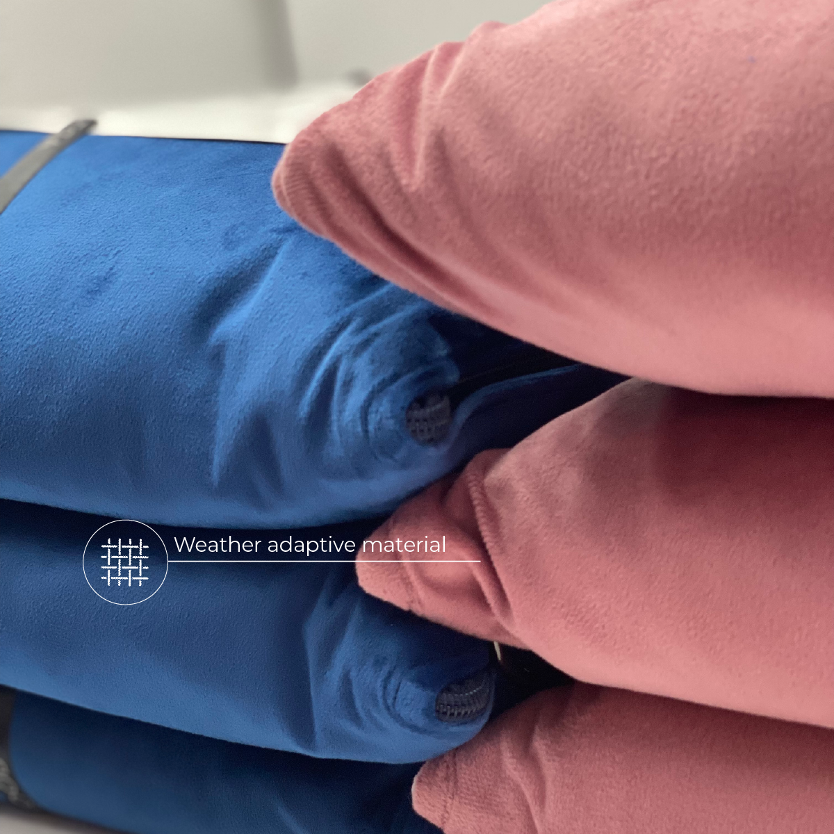 FLOY 2 in 1 Pillow Blanket