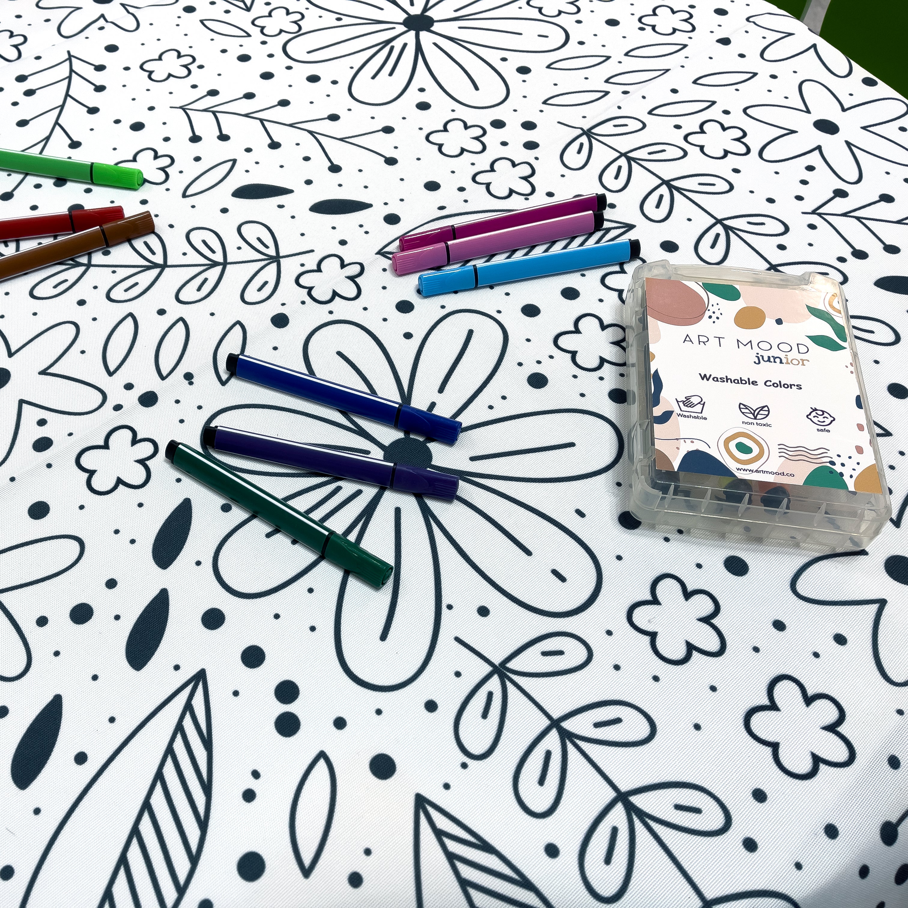 Coloring Tablecloth - Flowers Design