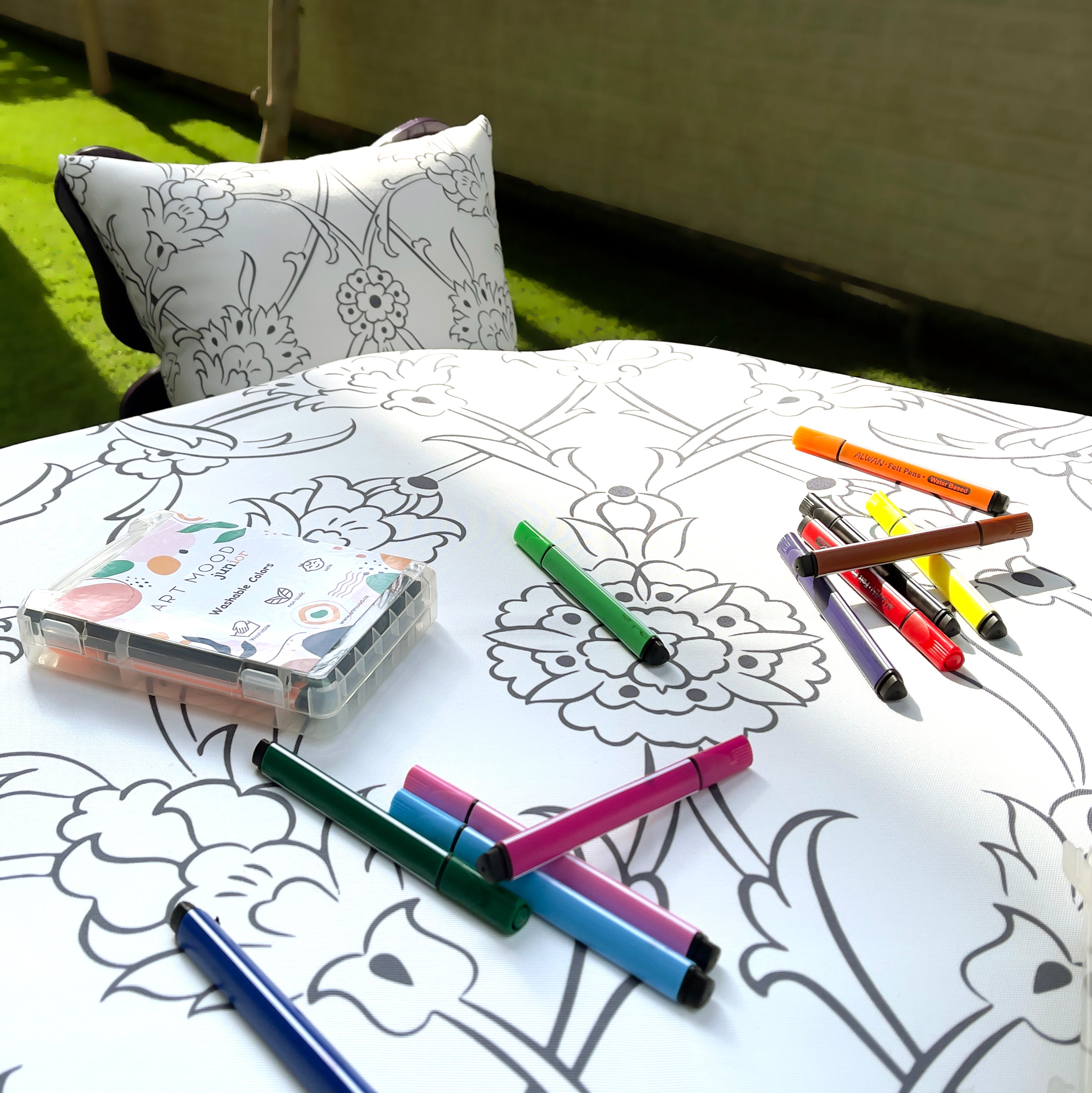 Coloring Tablecloth - Ornament Design