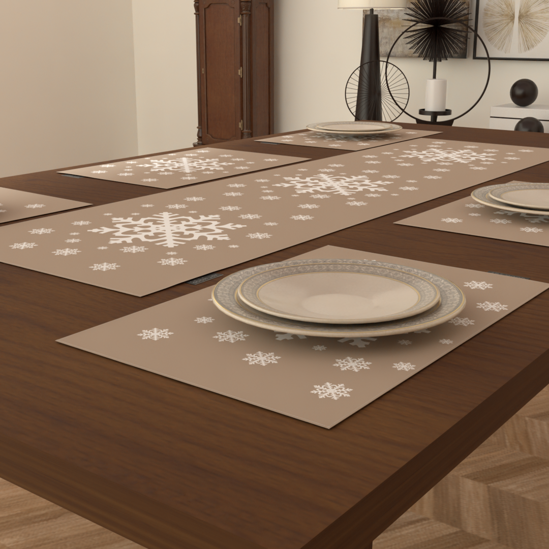 Christmas 4 Placemats & Runner Set