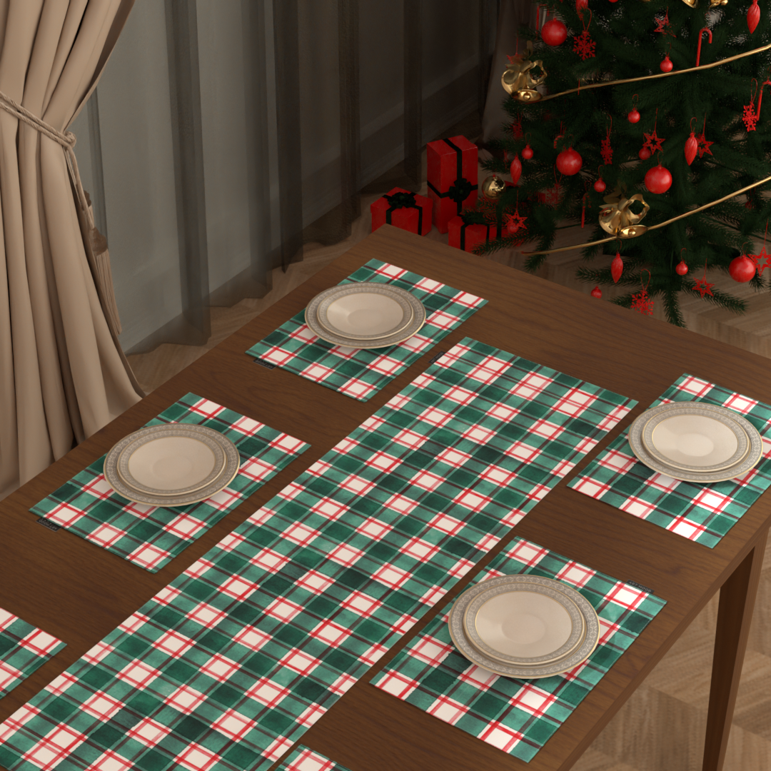 Christmas 7 Placemats & Runner Set