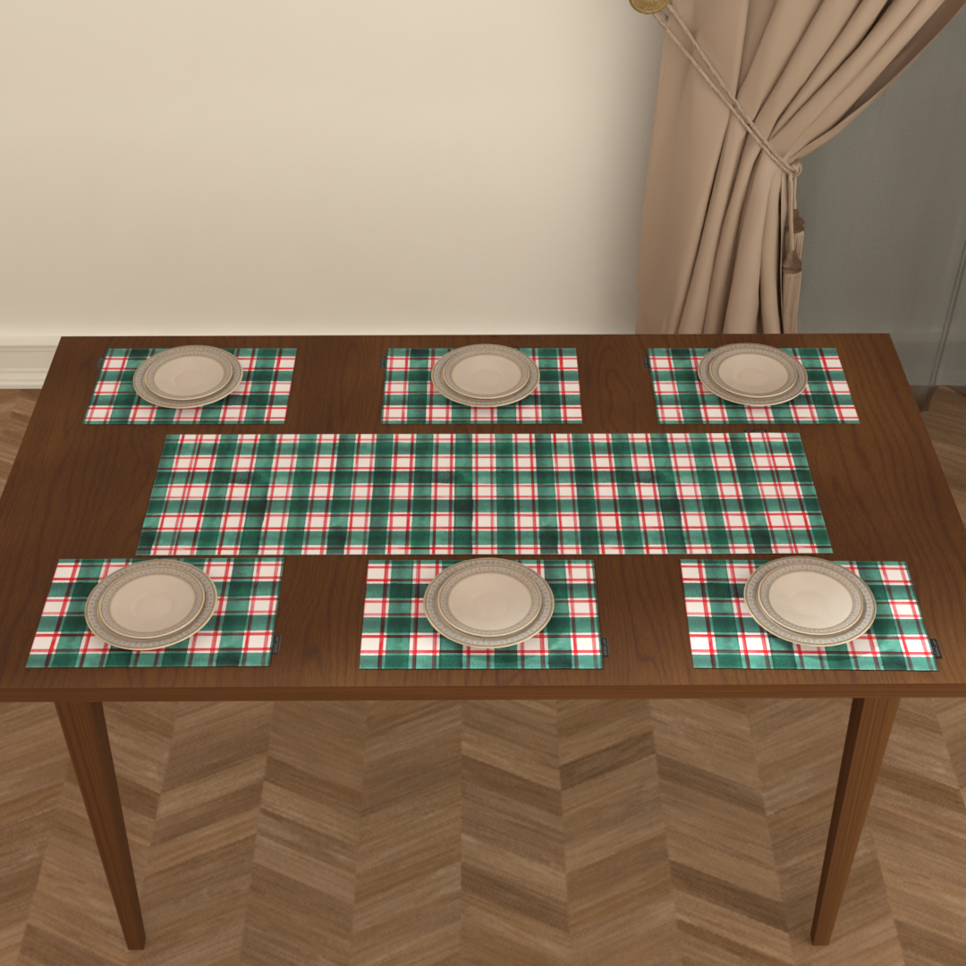 Christmas 7 Placemats & Runner Set