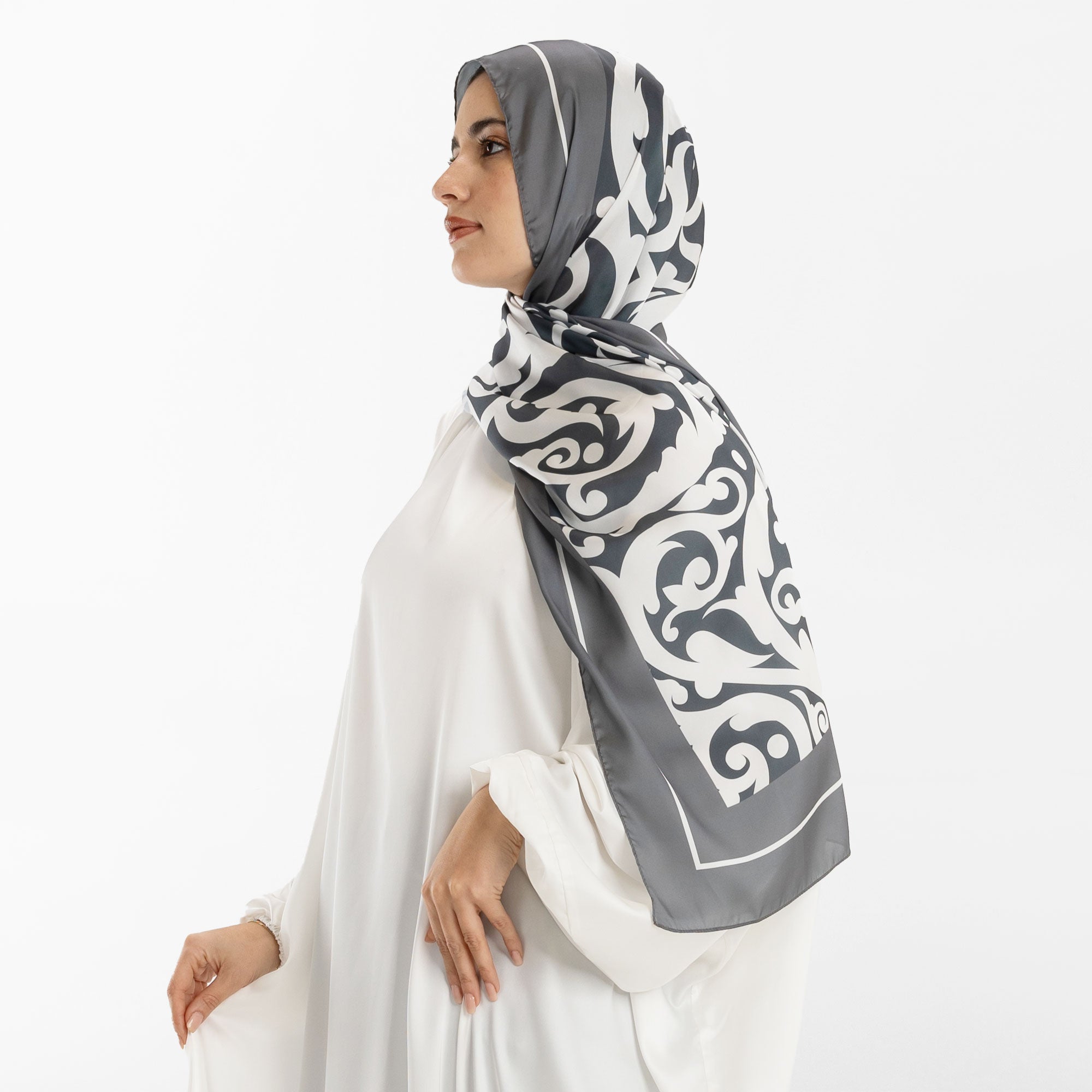 Prayer Wear - Isdal AL-HEDAYA GREY