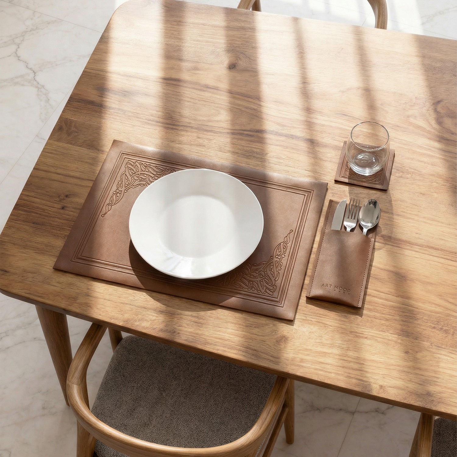 Luma Leather Placemats, Cover holders & Coasters