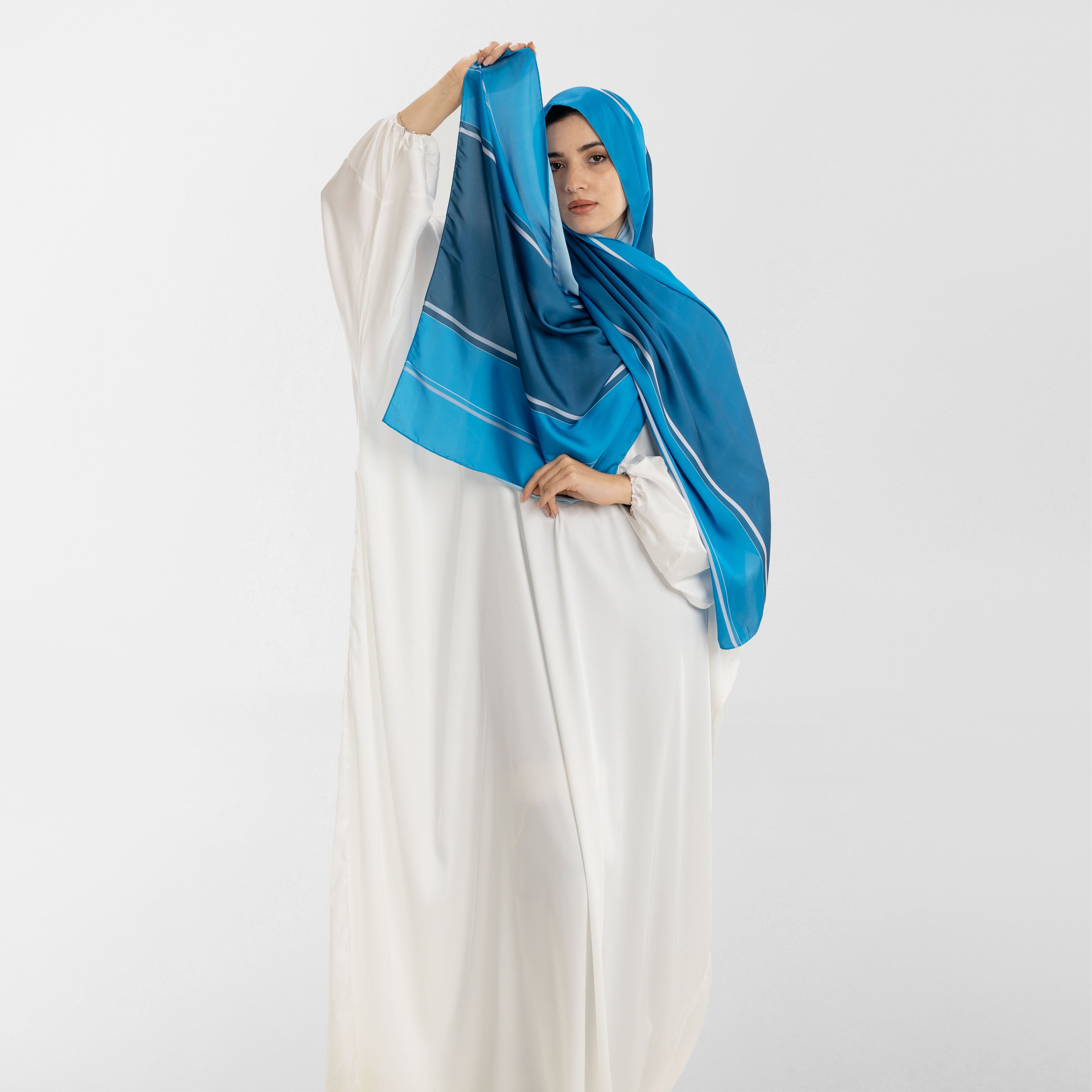 Prayer Wear - Isdal AL-TAQWA BLUE