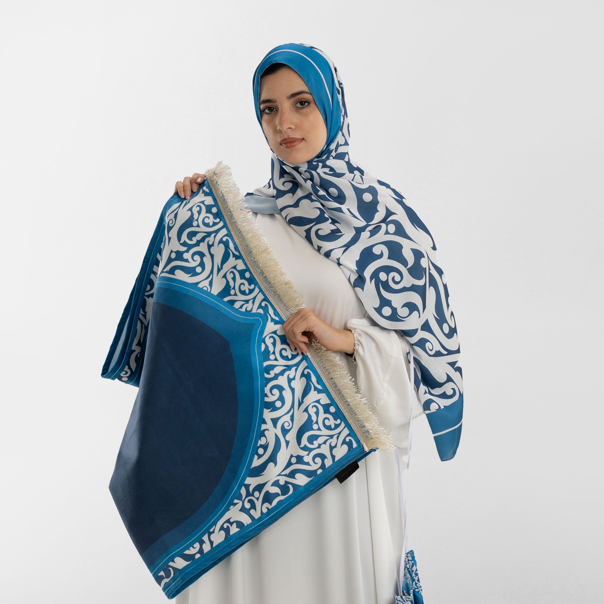 Prayer Wear - Isdal AL-HEDAYA BLUE