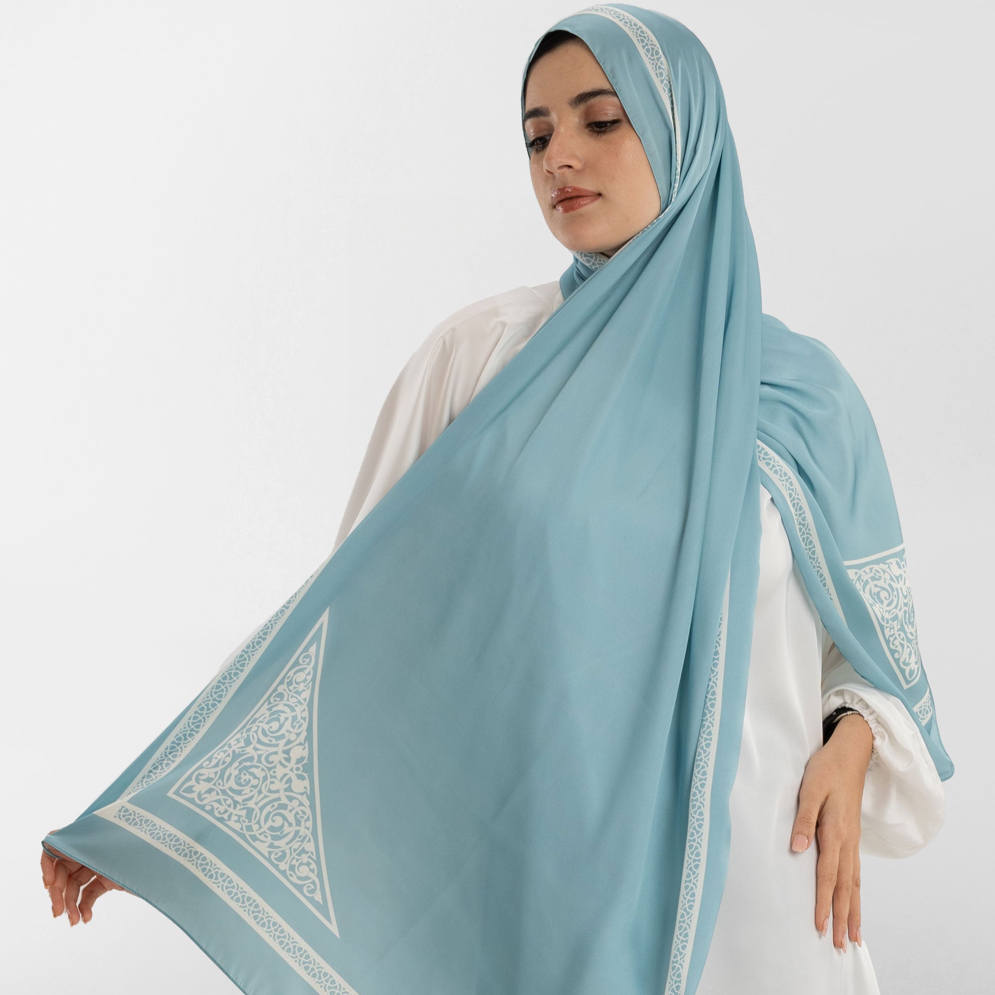 Prayer Wear - Isdal AL-QUBBA BLUE