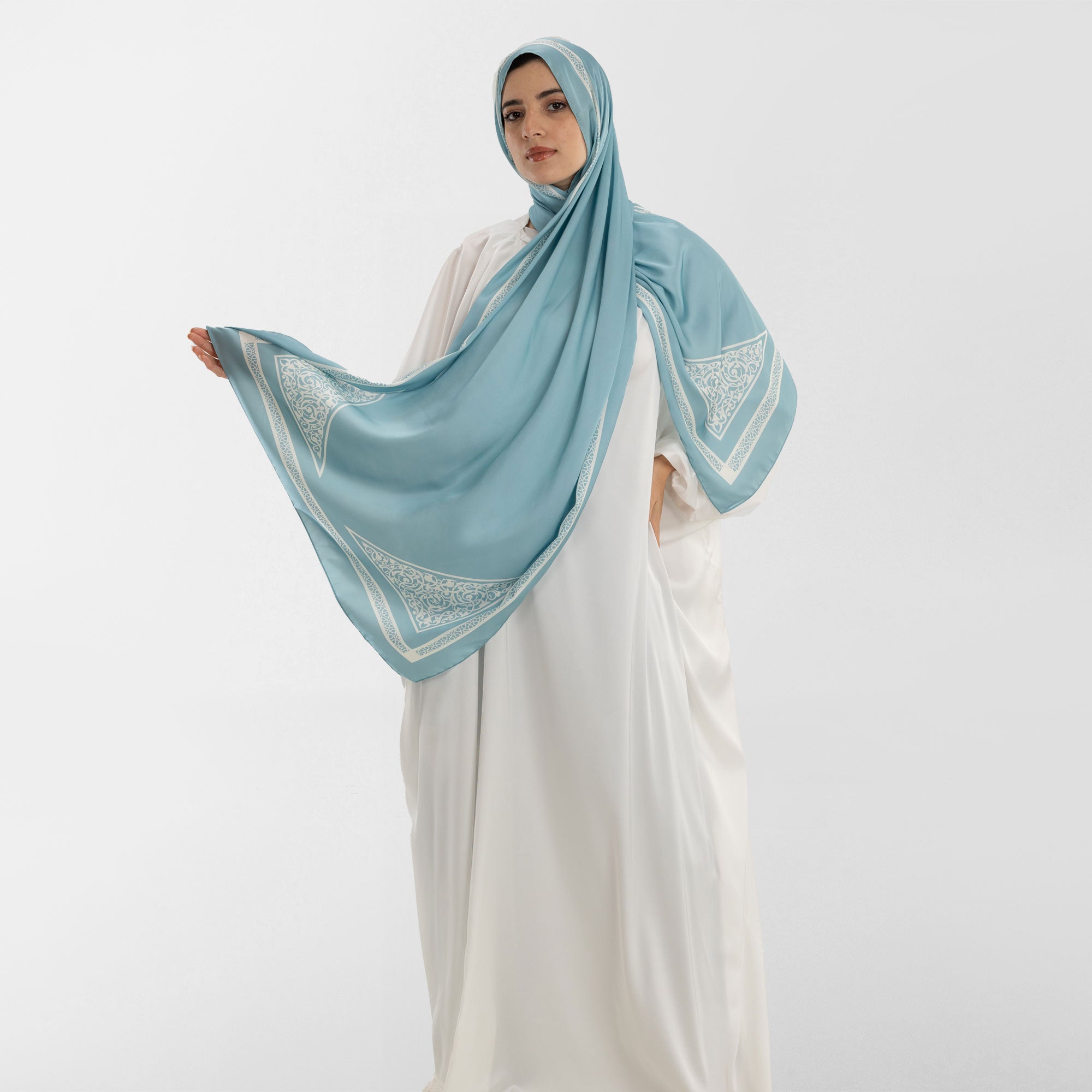 Prayer Wear - Isdal AL-QUBBA BLUE