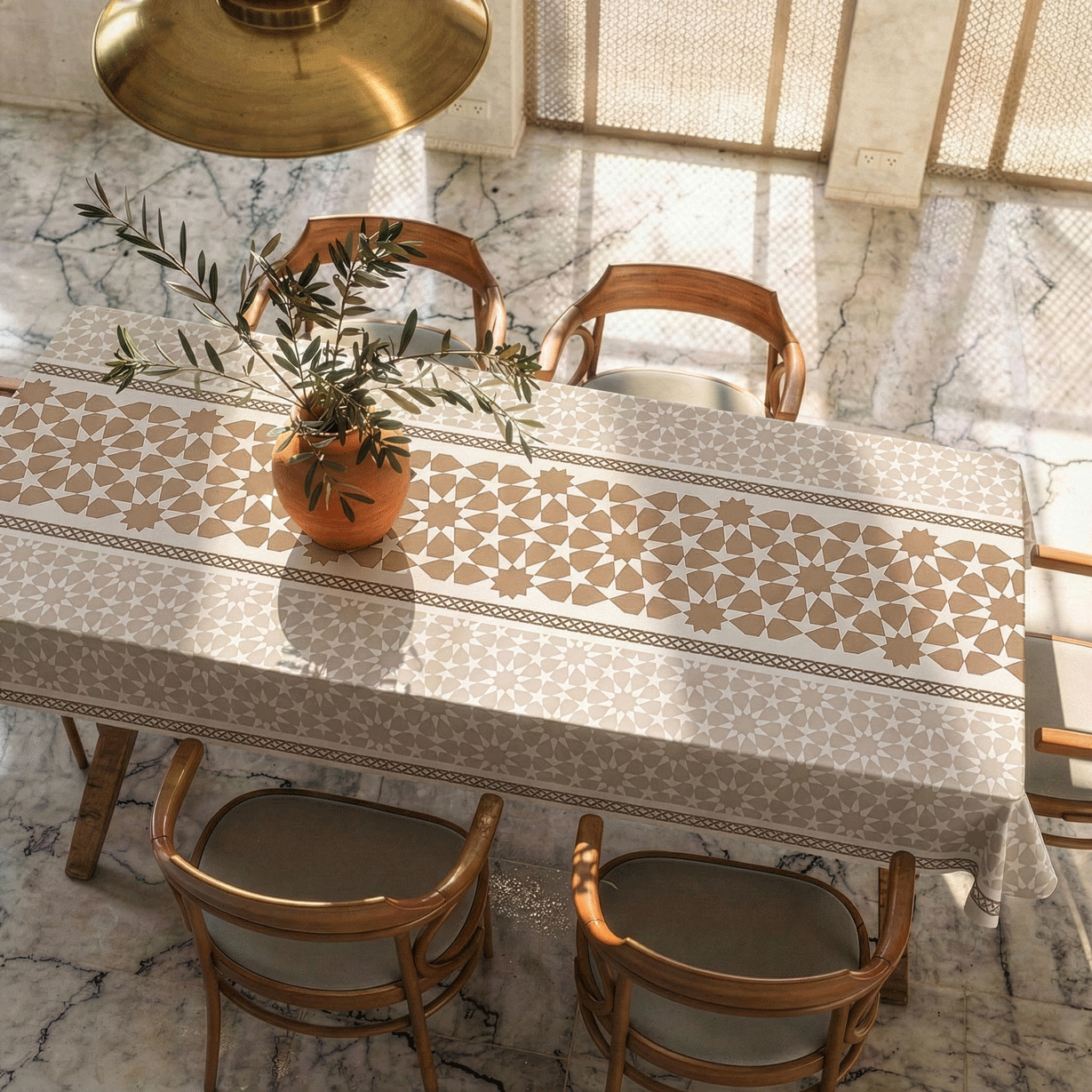 مفرش طاولة - اواسيس