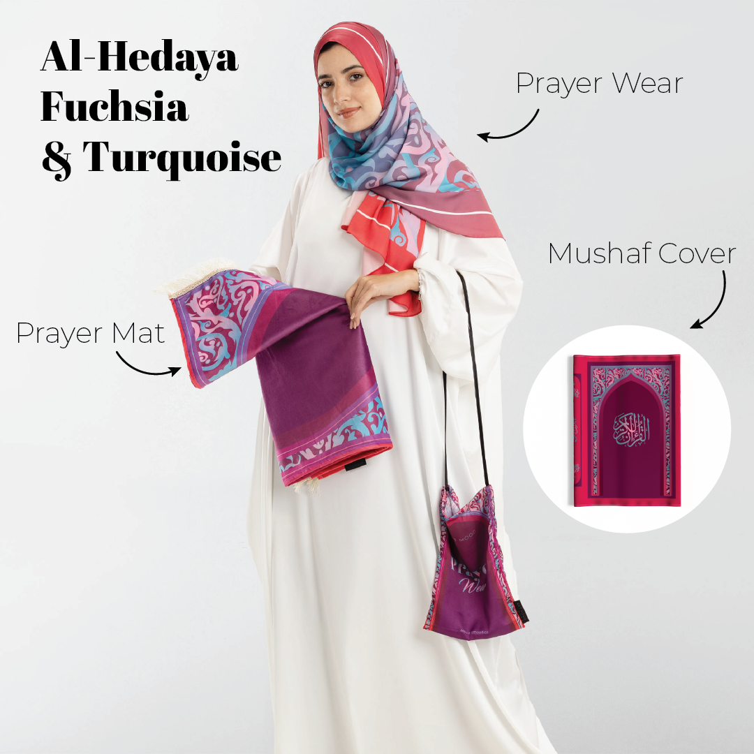 Coffret cadeau 2 (Mushaf + Couverture Mushaf + Marque-page Mushaf + Chapelet + Vêtements de prière + Payeur en velours