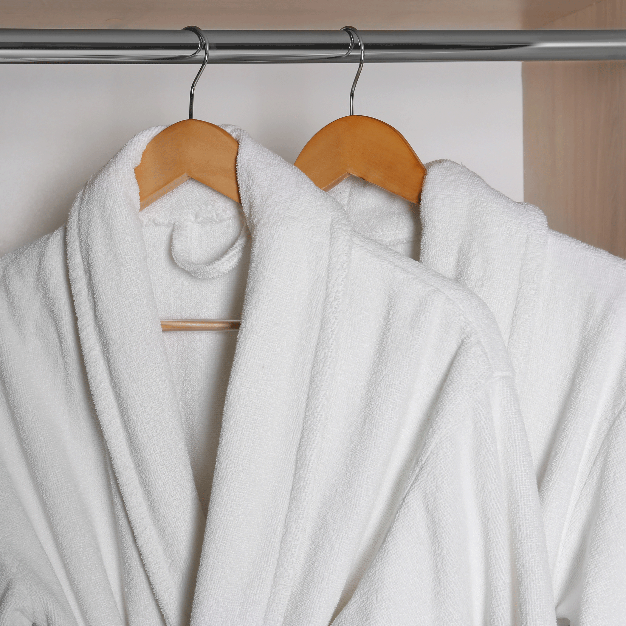 Hotel Cotton Bathrobe- White 1350gm