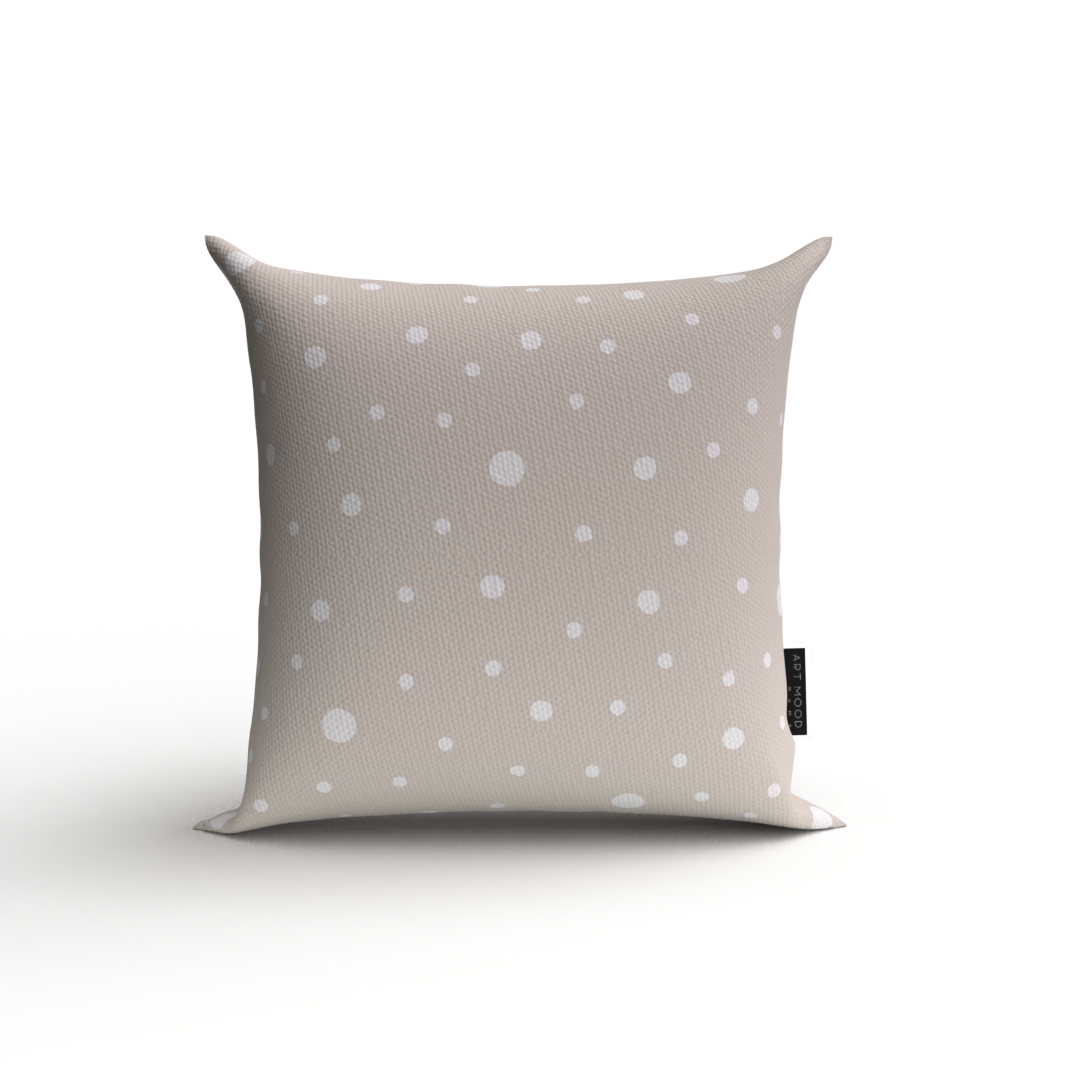 Coussin Noisette 02