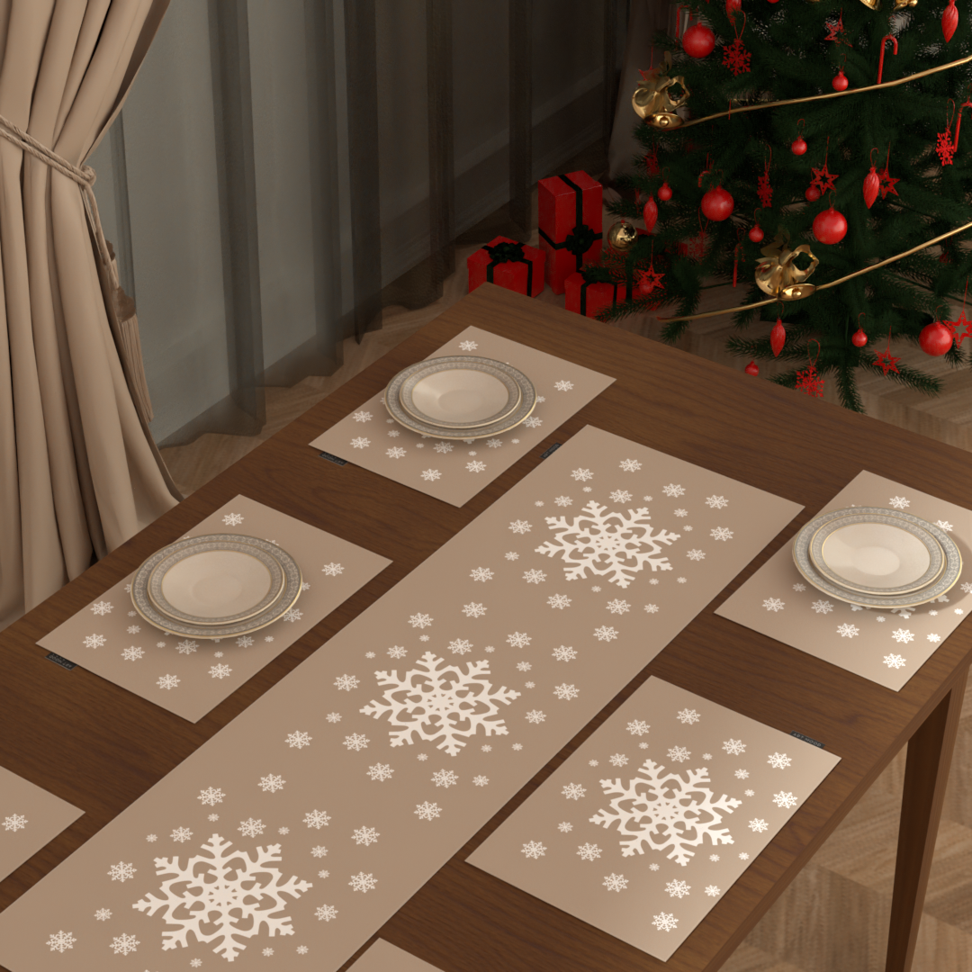 Christmas 4 Placemats & Runner Set